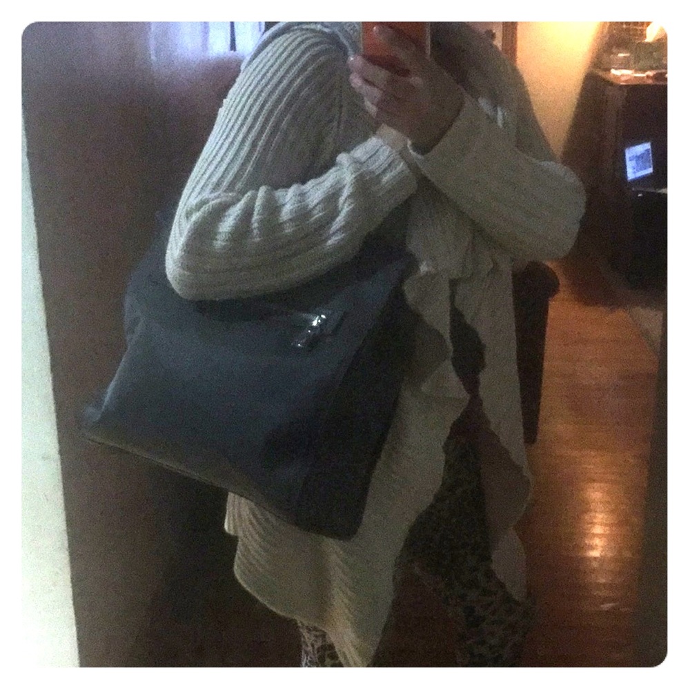 💞👜Michael Kors Large Janie tote handbag👜💞 - Picture 3 of 8